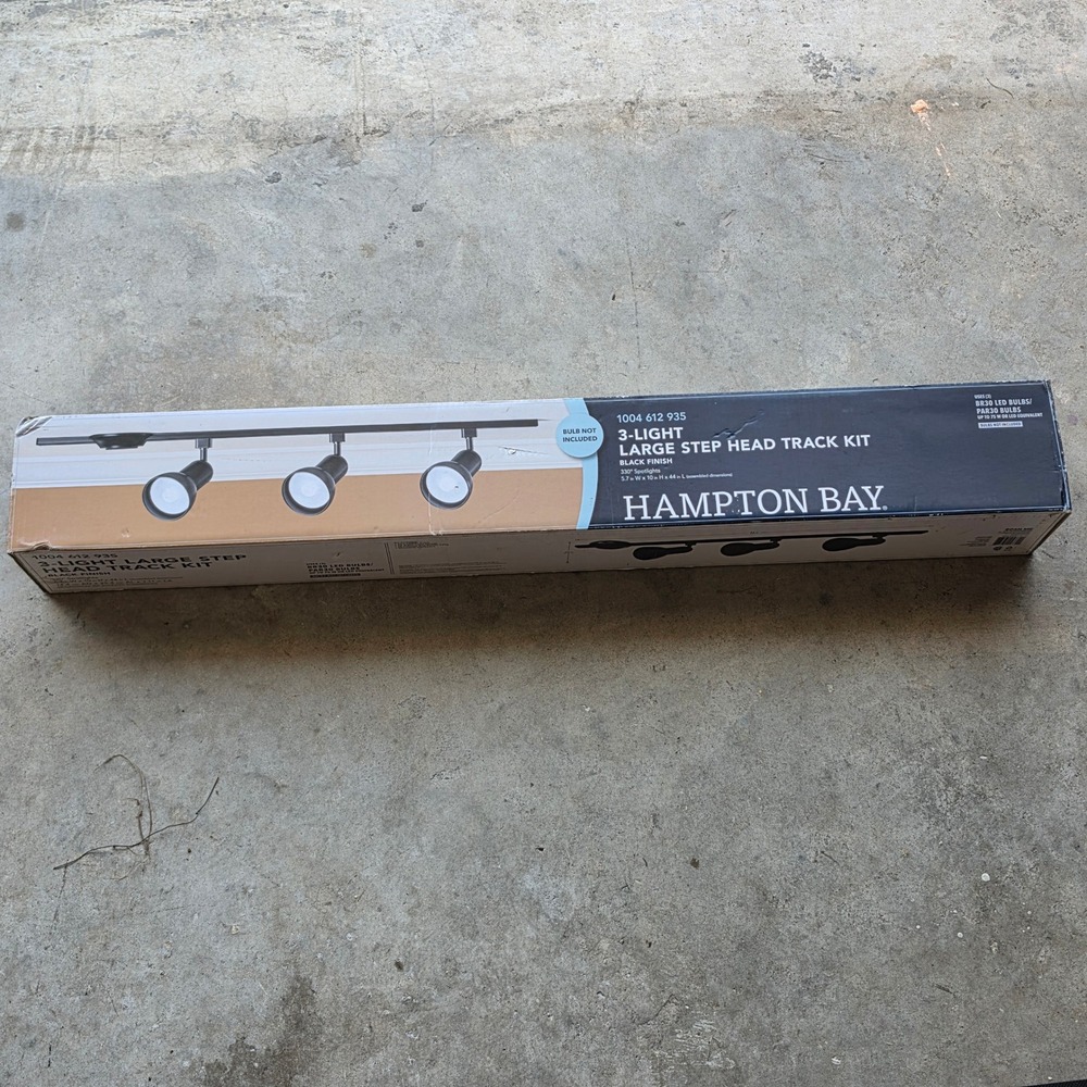 Hampton Bay 3-Light Track Kit Black Large Step Head 804779 44in Modern Lighting